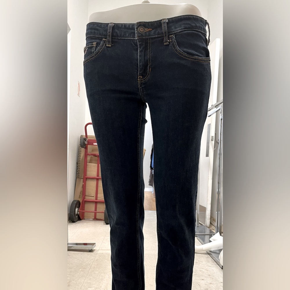 HOLLISTER LOW RISE STRAIGHT LEG JEANS, SIZE 7R (28/33)